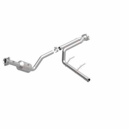 MagnaFlow Direct Fit Catalytic Converter 2011-2014 F-150 3.7L Underbody