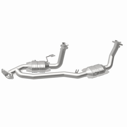 MagnaFlow Direct Fit Catalytic Converter 04 Ford Freestar 3.9L
