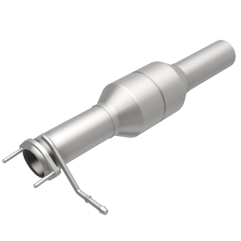 MagnaFlow Direct Fit Catalytic Converter 03-05 Ford F250/350 SD 6.0