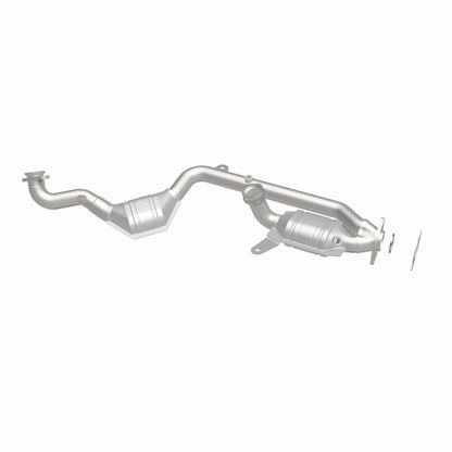 MagnaFlow Direct Fit Catalytic Converter 95-97 Lincoln Continental