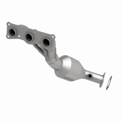 MagnaFlow Conv DF BMW 5 06-07 Rear OEM