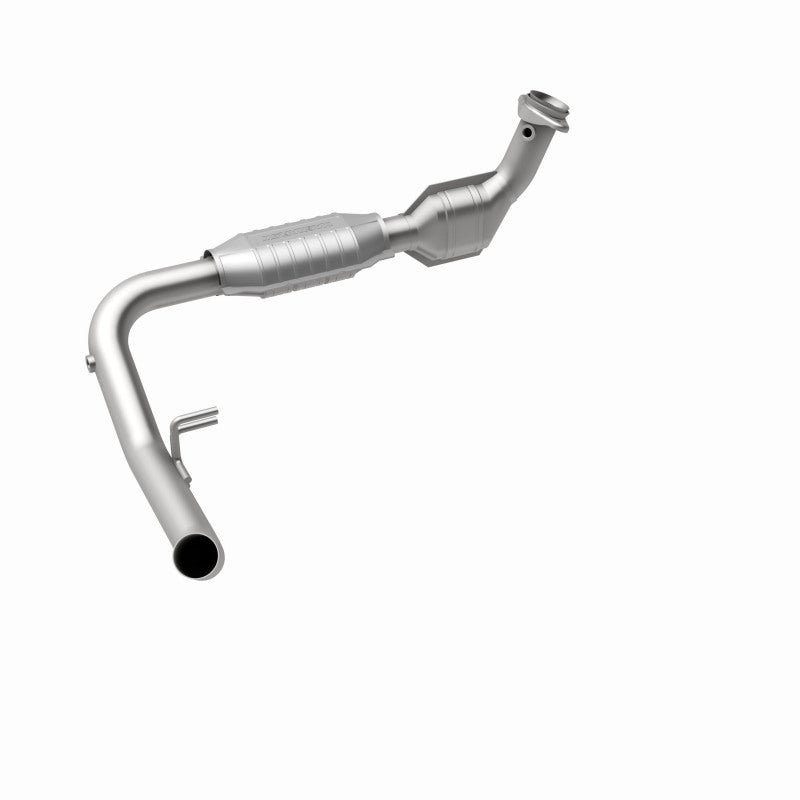 MagnaFlow Direct Fit Catalytic Converter 99-02 Expedition 5.4L 4wd