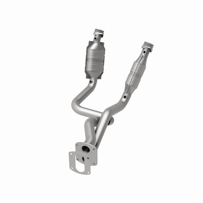 MagnaFlow Direct Fit Catalytic Converter 05-07 Ford F250/F350 5.4L