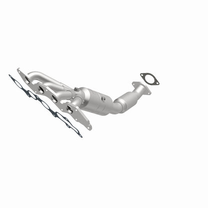 MagnaFlow Direct Fit Catalytic Converter 08-09 Ford Focus 2.0L
