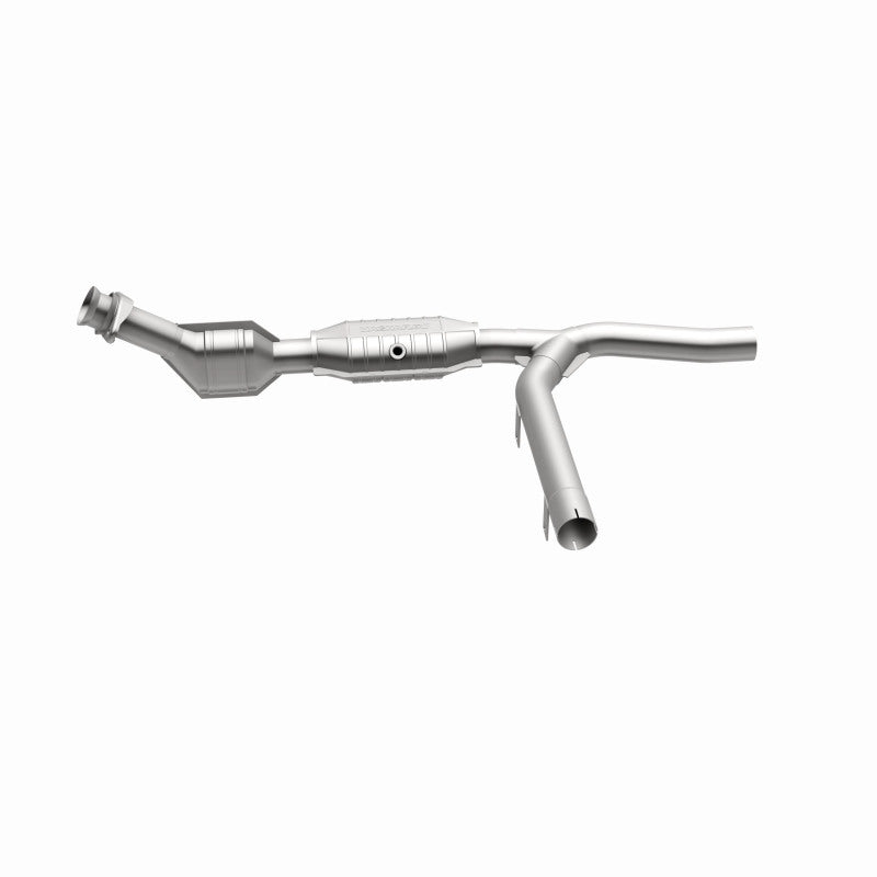 MagnaFlow Direct Fit Catalytic Converter Ford 02-04 F-150 4.2L