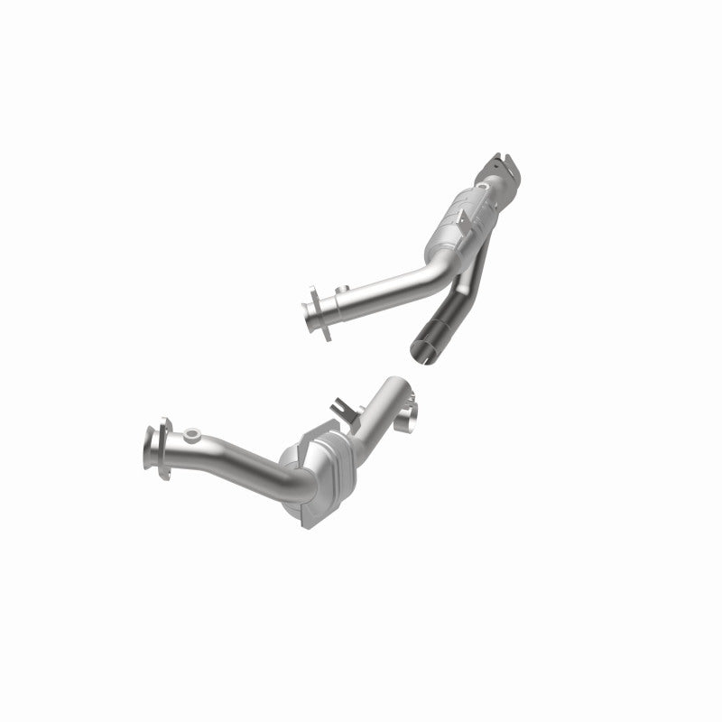 MagnaFlow Direct Fit Catalytic Converter 96-99 Ford Taurus3.0L 50S