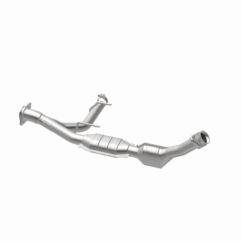 MagnaFlow Direct Fit Catalytic Converter 03-04 Ford Expedition 5.4L V8 Passenger Side